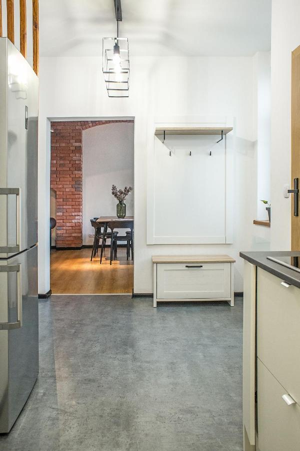 Rynek No 3 Apartment Валбжих Экстерьер фото